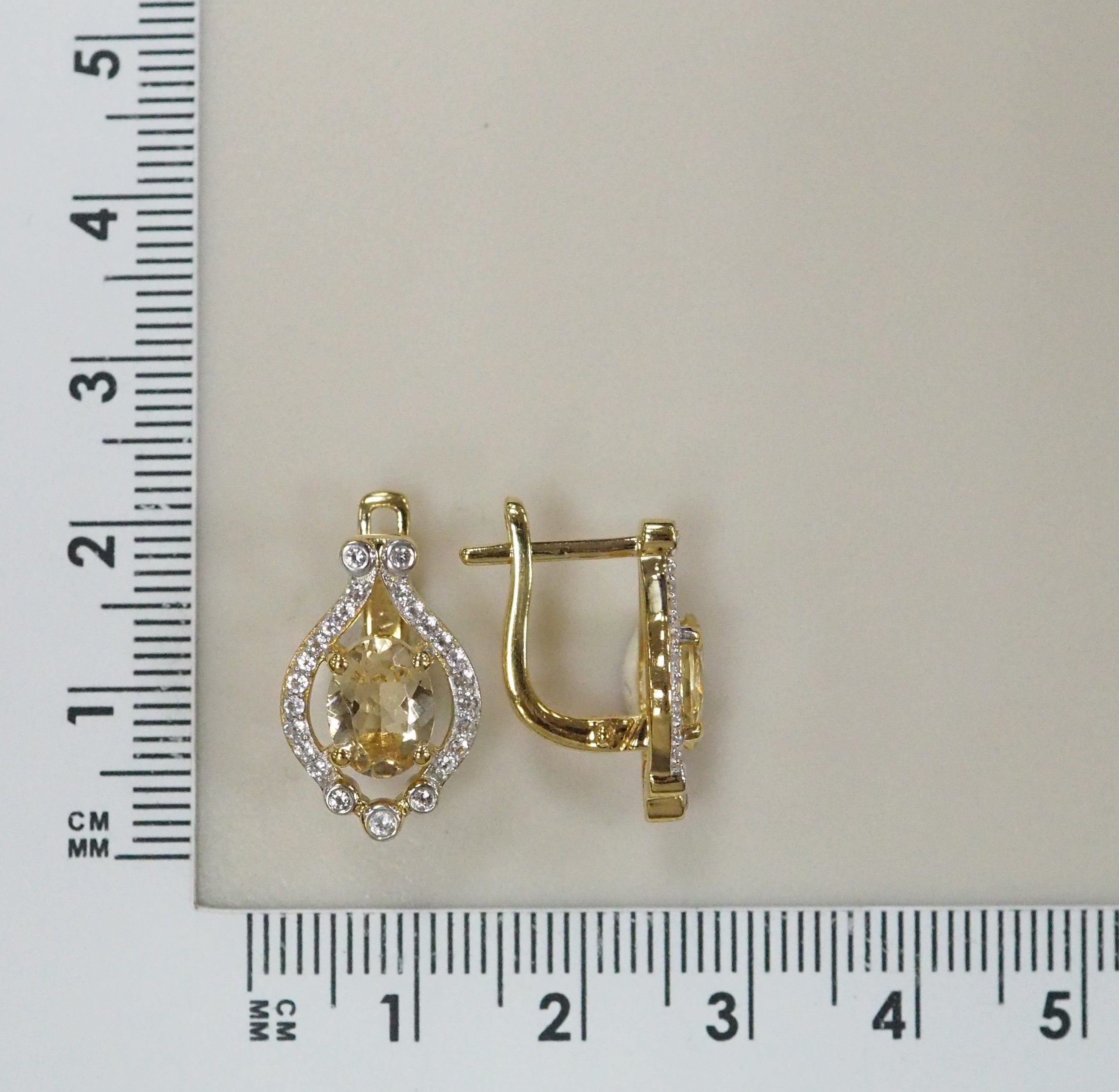 Серебряные серьги с гелиодорами